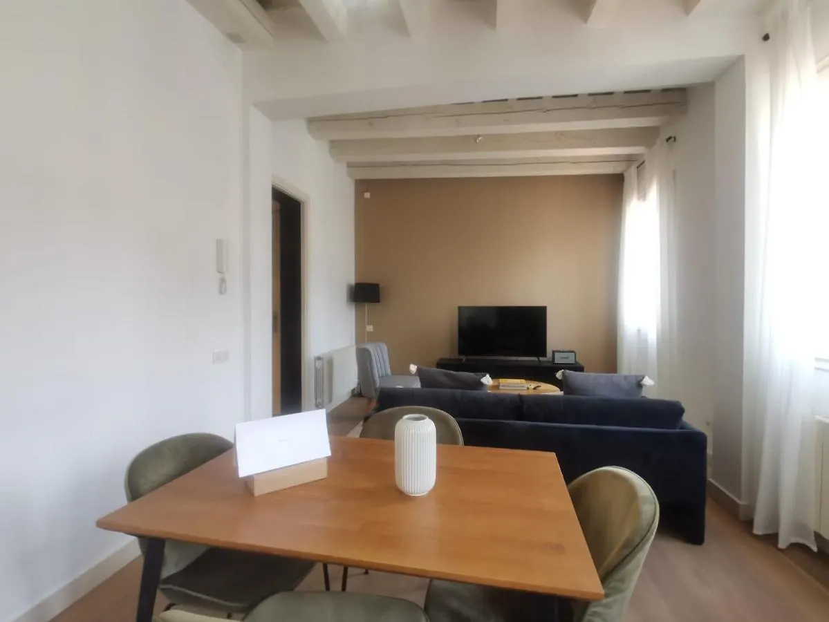Luxury 2Br Central Location 바르셀로나 아파트